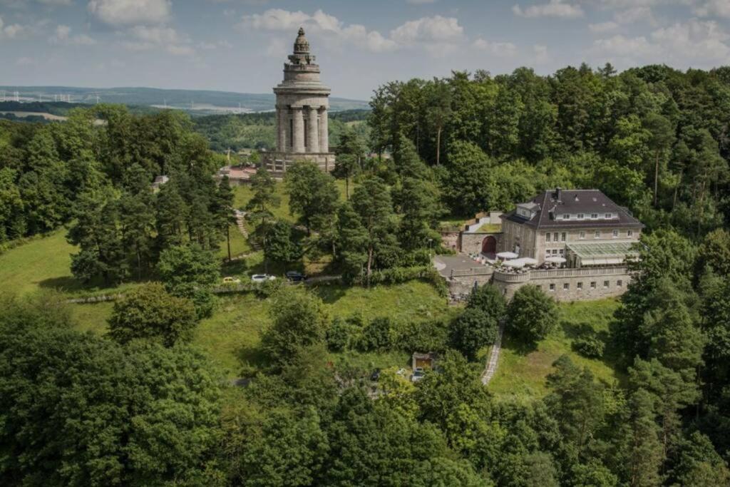 Kleiner Saal Im Villenviertel Айзенах Екстер'єр фото
